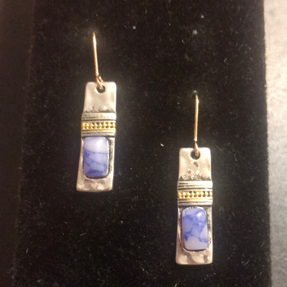 Silver w/blue stone wire earrings
